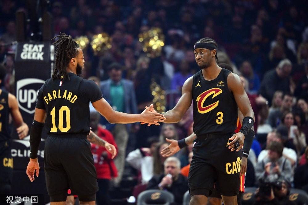 年加盟热刺 年加盟热刺