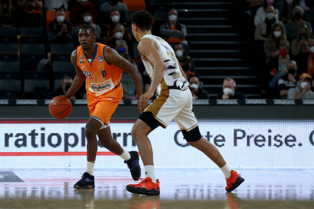 征程蒙上了 征程蒙上了