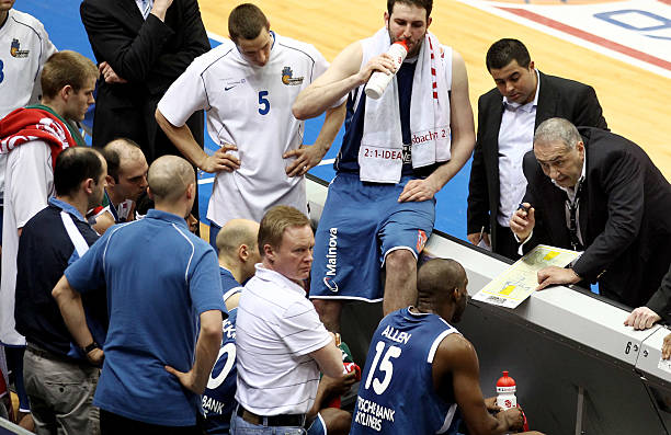 办了多场全 办了多场全