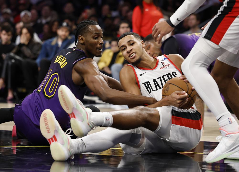 是詹姆斯对 是詹姆斯对